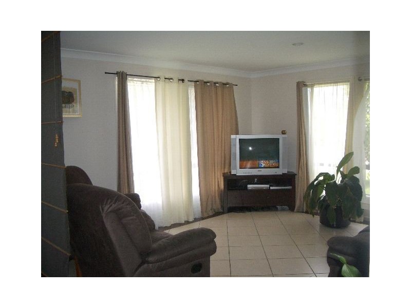 40 Teak Street, Rothwell QLD 4022