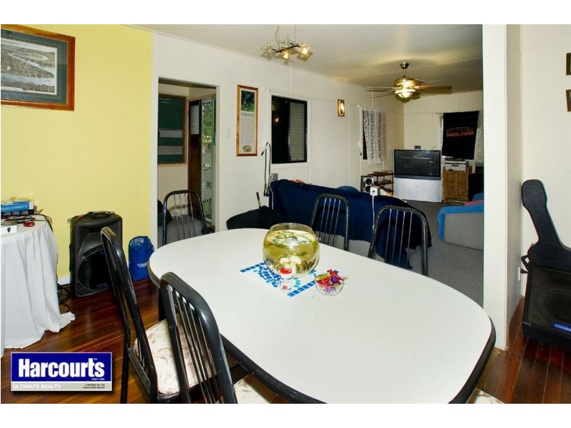 30 Tilley Street, Redcliffe QLD 4020