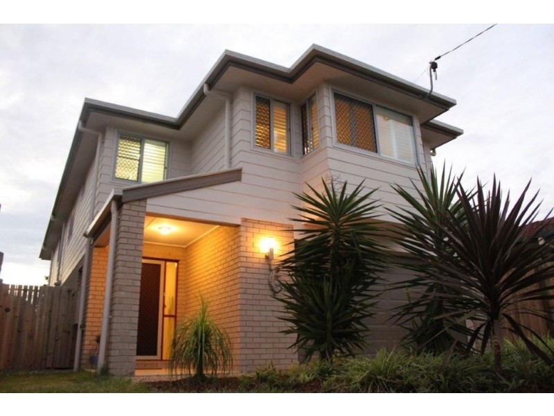65a Victoria Avenue, Woody Point QLD 4019