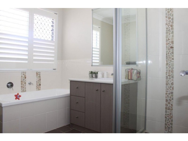 65a Victoria Avenue, Woody Point QLD 4019