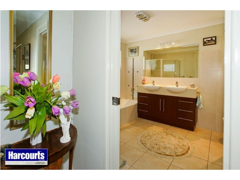 1 Mayleen Street, Clontarf QLD 4019