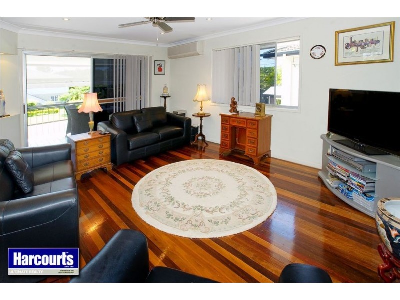 1 Mayleen Street, Clontarf QLD 4019