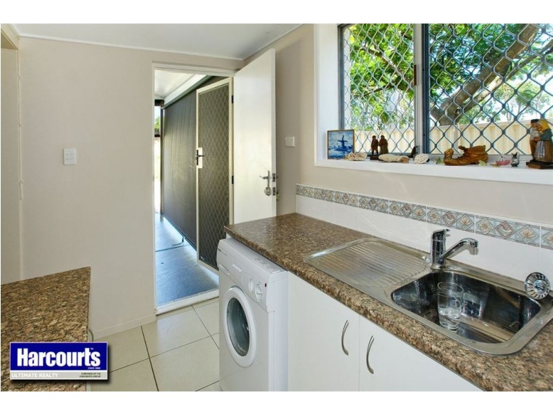 1 Mayleen Street, Clontarf QLD 4019