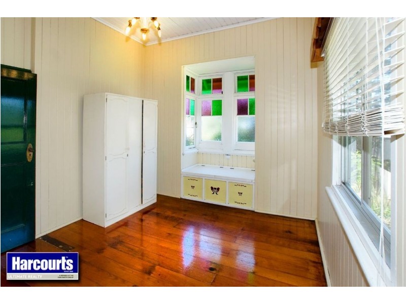 8 Lancaster Avenue, Redcliffe QLD 4020
