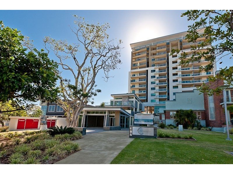 185 Redcliffe Parade, Redcliffe QLD 4020