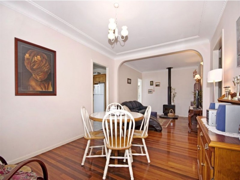 3 Rotary Crescent, Redcliffe QLD 4020