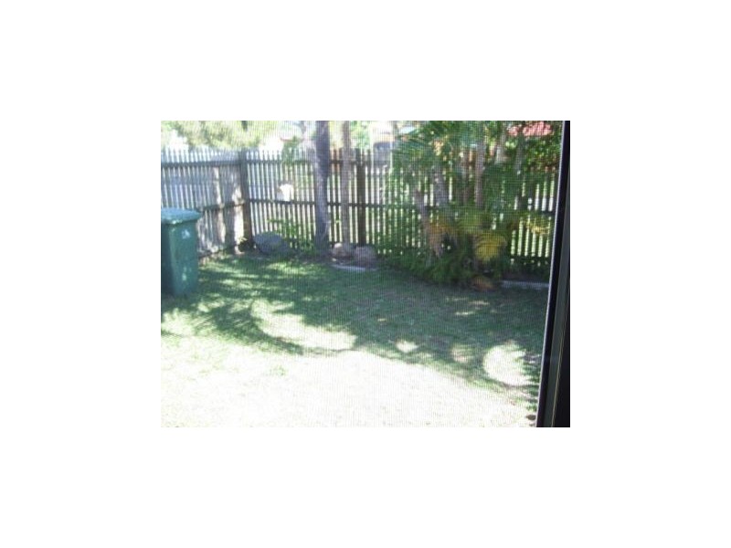 1/20 Joyce Street, Redcliffe QLD 4020