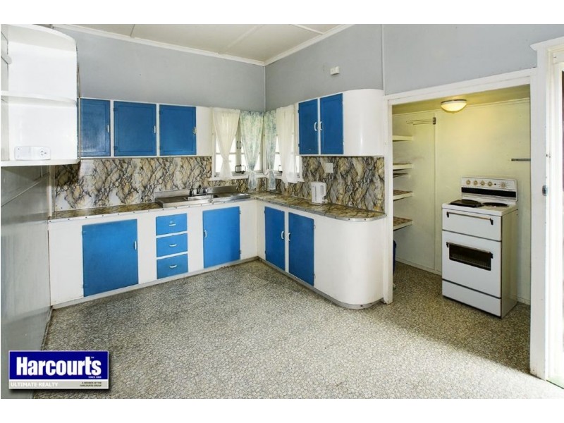 2 Manley Street, Redcliffe QLD 4020