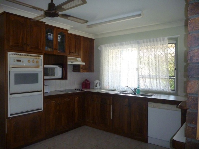 163 Esplanade South, Deception Bay QLD 4508