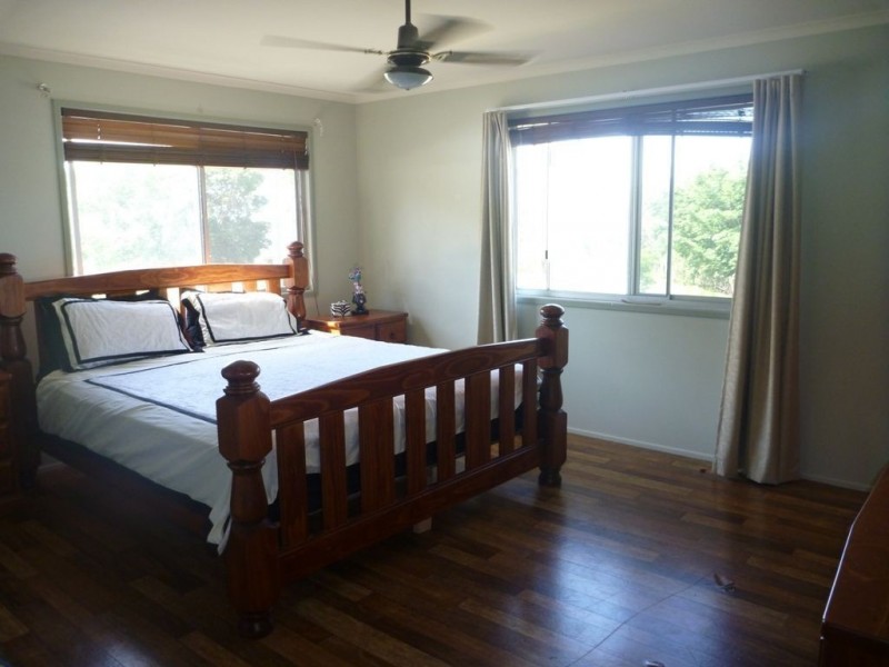 163 Esplanade South, Deception Bay QLD 4508