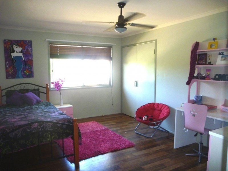 163 Esplanade South, Deception Bay QLD 4508