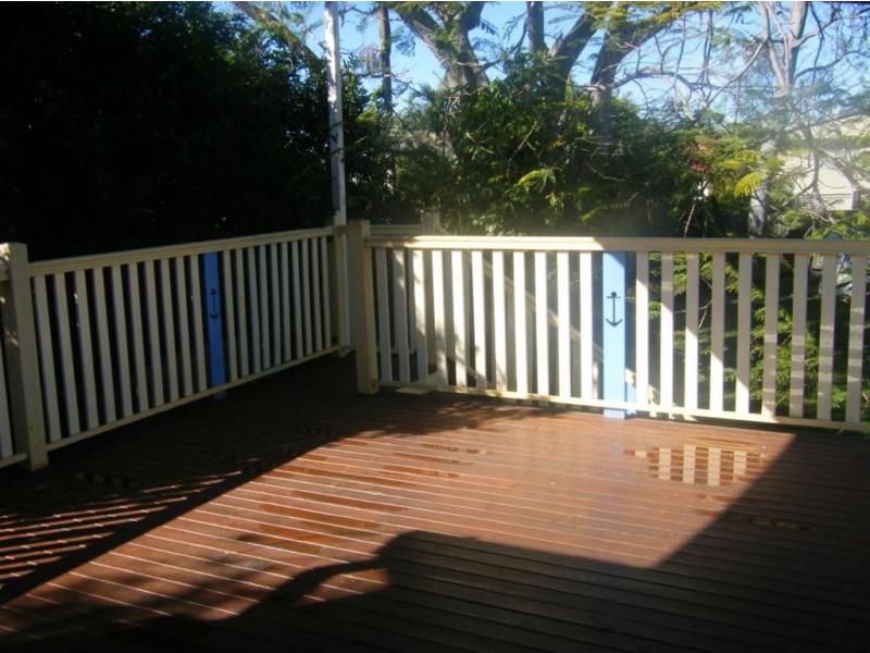 17 Eversleigh Road, Scarborough QLD 4020