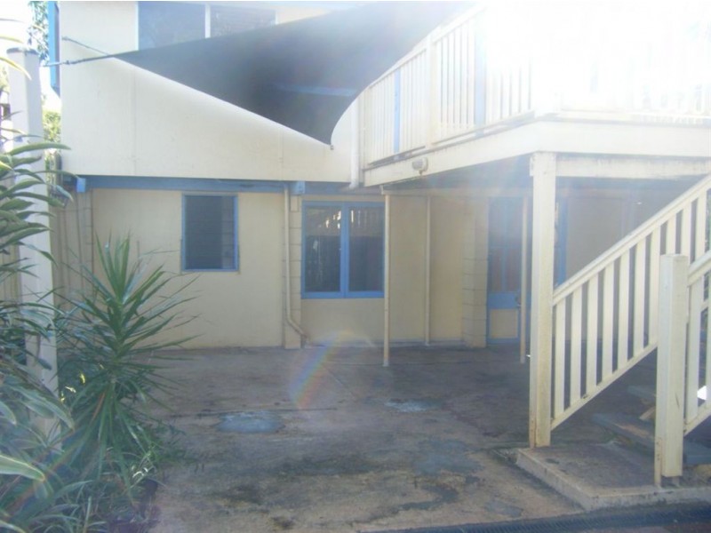 17 Eversleigh Road, Scarborough QLD 4020