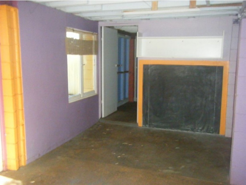 17 Eversleigh Road, Scarborough QLD 4020