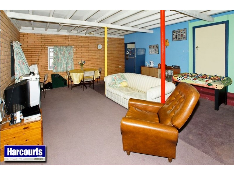 4 Joyce Street, Redcliffe QLD 4020