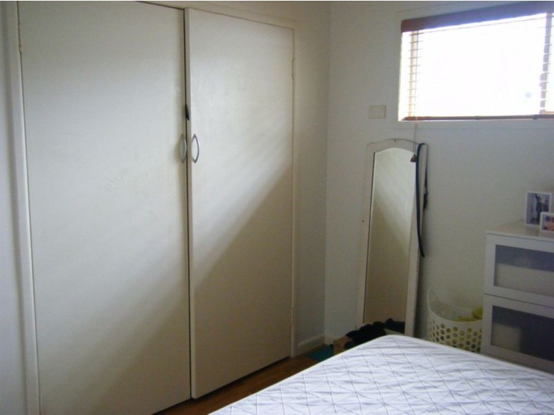 2/14 Dover Road, Redcliffe QLD 4020