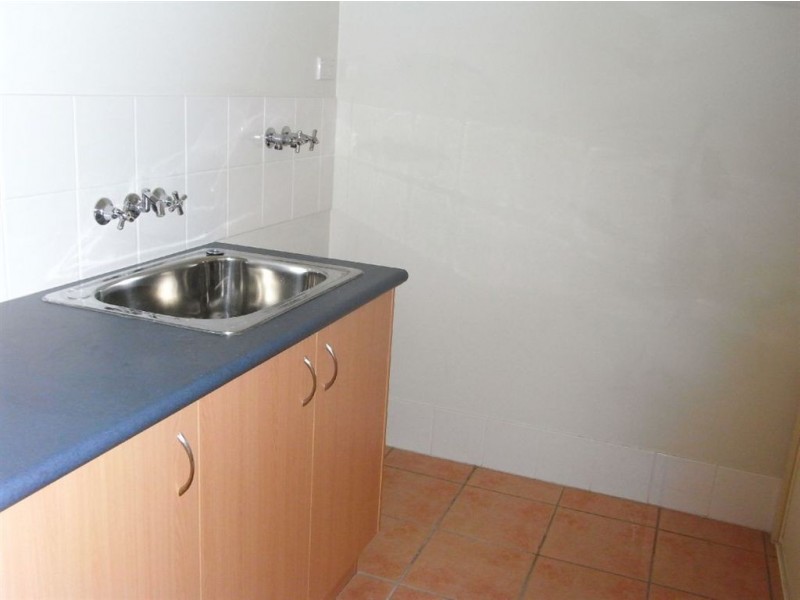 1/11 Lady Bowen Parade, Rothwell QLD 4022