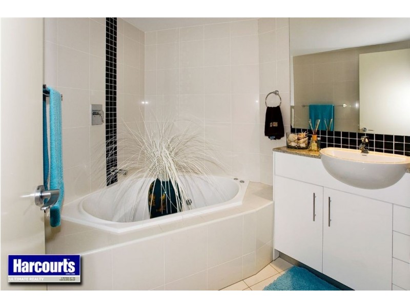 508/87 Landsborough Avenue, Scarborough QLD 4020