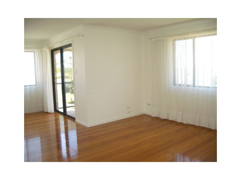 25 Esplanade, Deception Bay QLD 4508