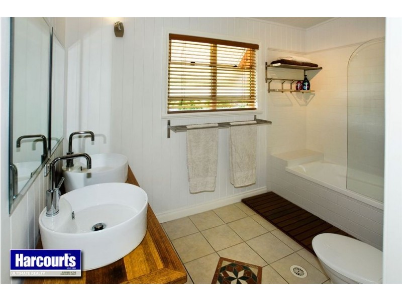 74 Bungama Street, Deagon QLD 4017