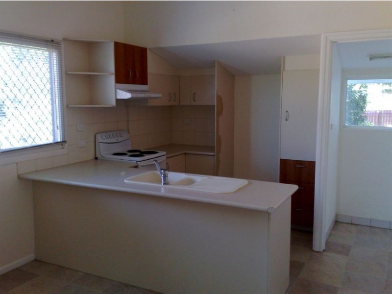 351 Oxley Avenue, Margate QLD 4019