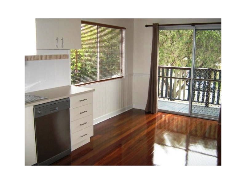 57 Longland Street, Redcliffe QLD 4020