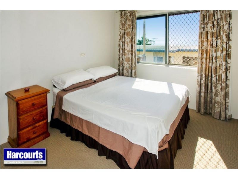 3/130 Prince Edward Parade, Scarborough QLD 4020