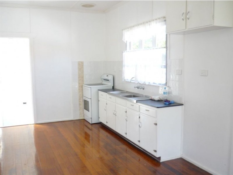 5 Conley Street, Clontarf QLD 4019