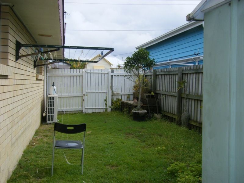 2/14 Dover Street, Margate QLD 4019