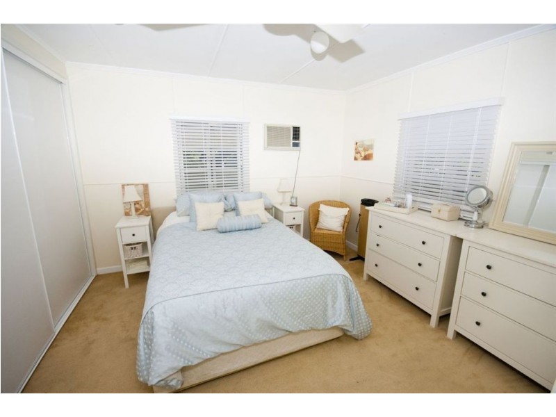 70 Burralong Street, Deagon QLD 4017