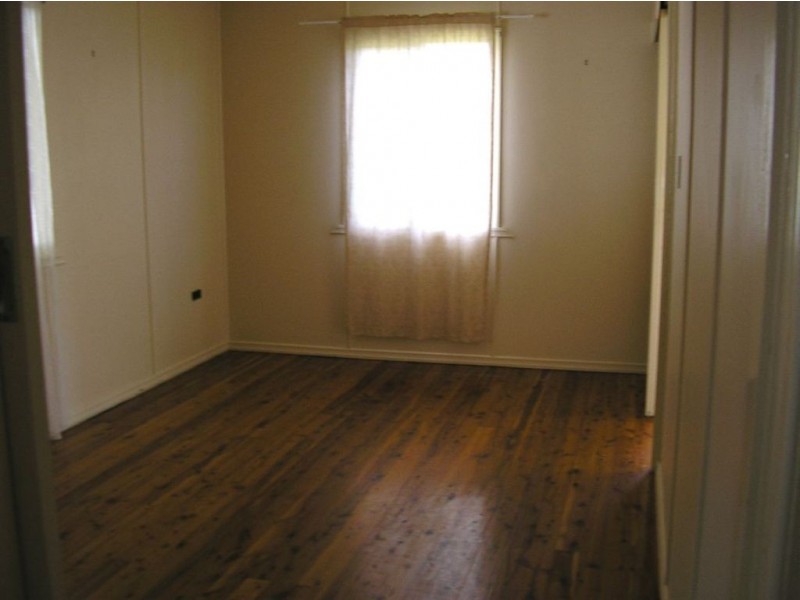 6 Jeffrey Street, Redcliffe QLD 4020