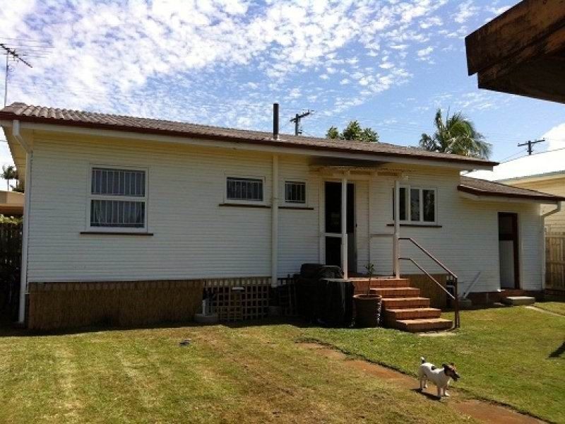 4 Plume Street, Redcliffe QLD 4020