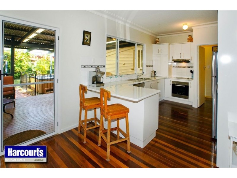 25 Queen Street, Scarborough QLD 4020