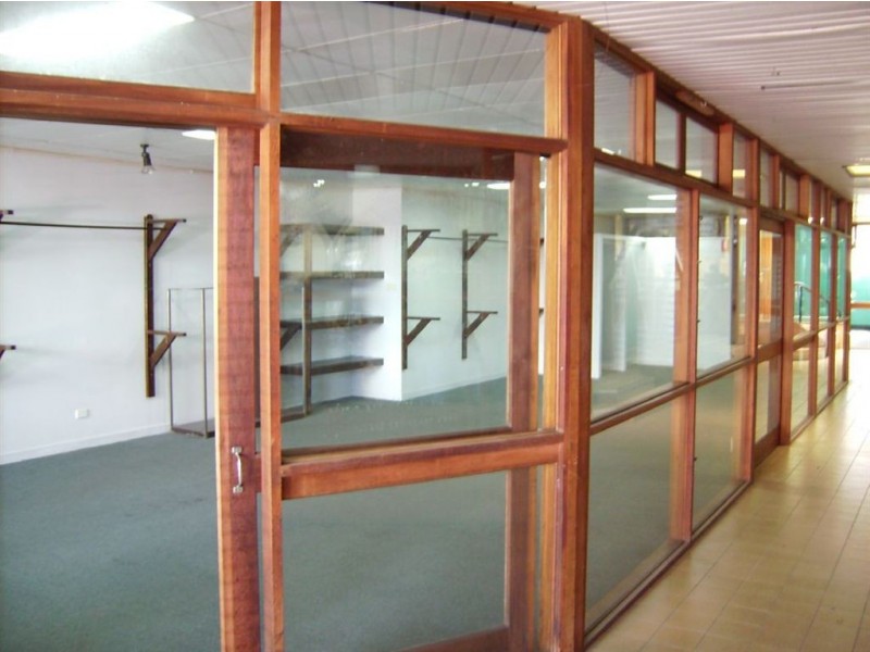 2/120 Sutton Street, Redcliffe QLD 4020