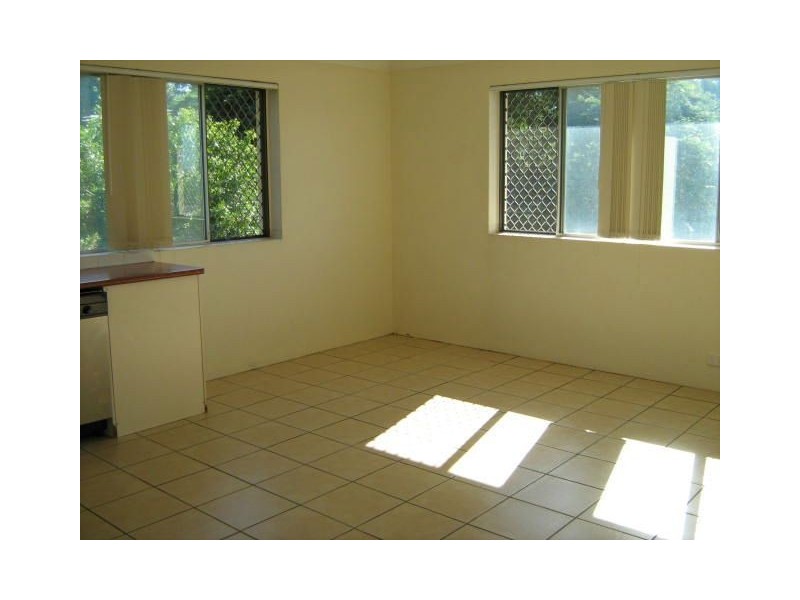 5/24 Silvyn Street, Redcliffe QLD 4020