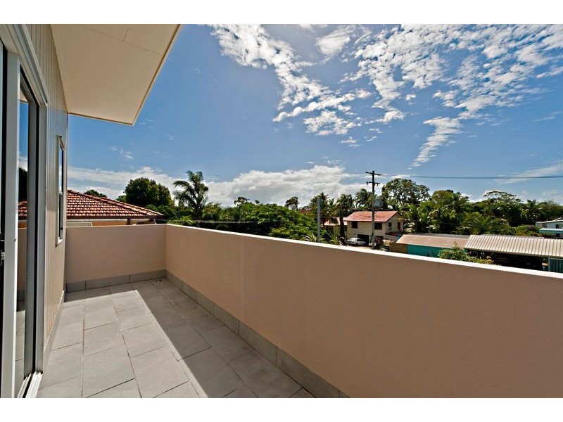 2b Mavor Street, Clontarf QLD 4019