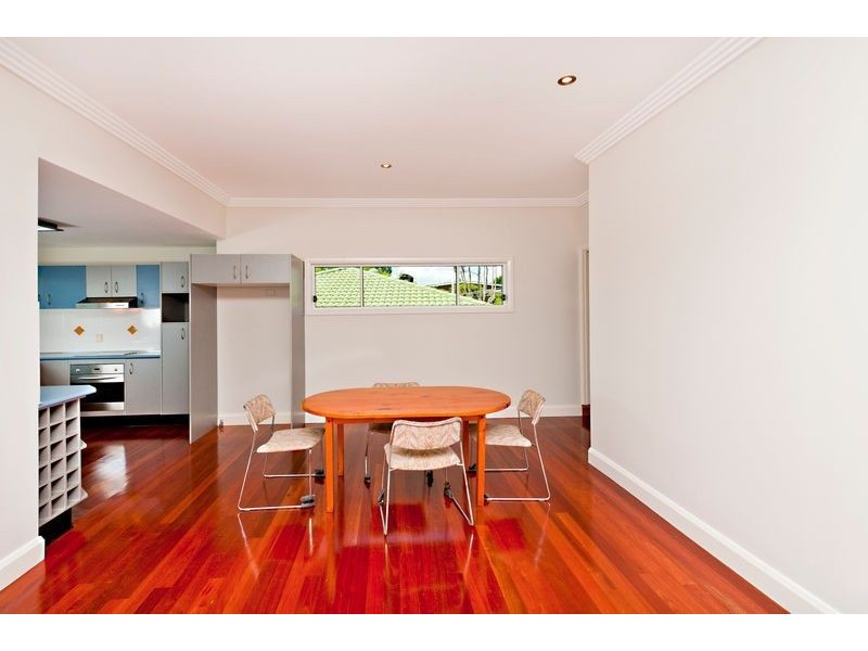 2b Mavor Street, Clontarf QLD 4019