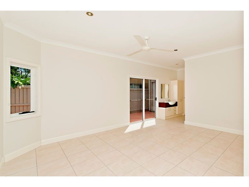 2b Mavor Street, Clontarf QLD 4019