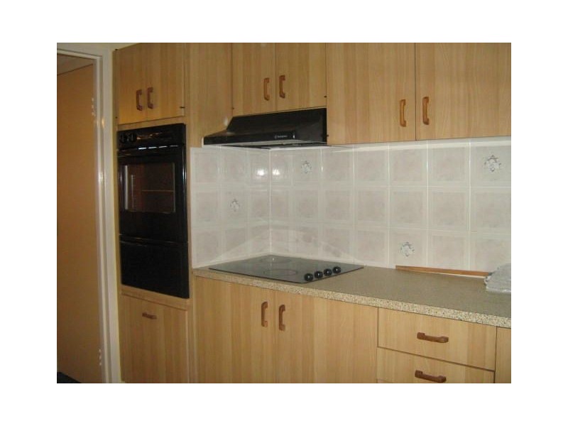 4/8 Jeffrey Street, Redcliffe QLD 4020