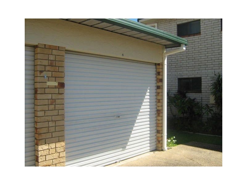 4/8 Jeffrey Street, Redcliffe QLD 4020