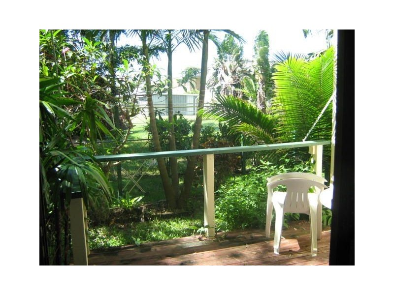 4/8 Jeffrey Street, Redcliffe QLD 4020