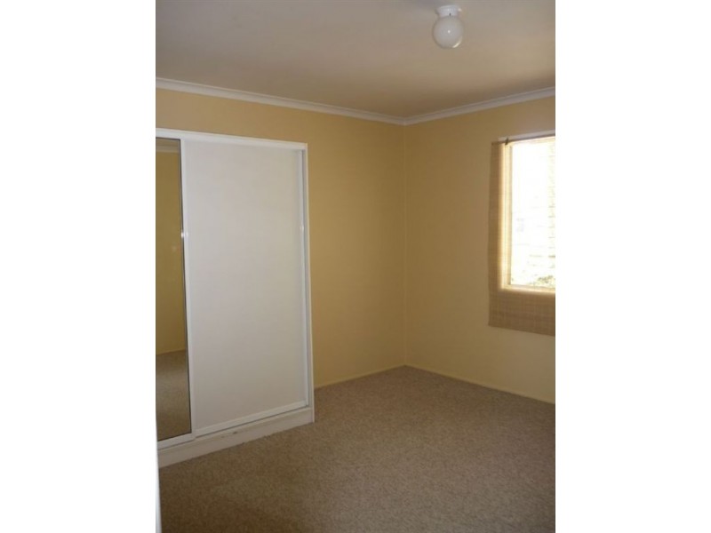 16 Roma Street, Scarborough QLD 4020