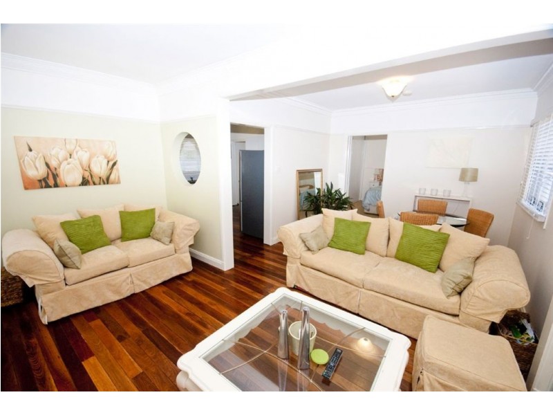 70 Burralong Street, Deagon QLD 4017