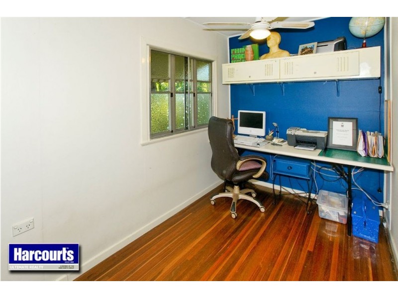 41 McCulloch Avenue, Margate QLD 4019