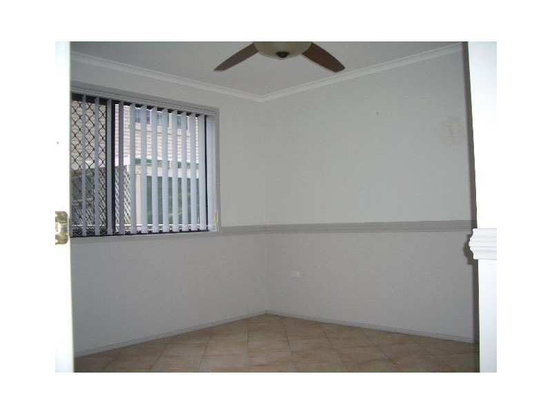 2/19 Prince Edward Parade, Redcliffe QLD 4020