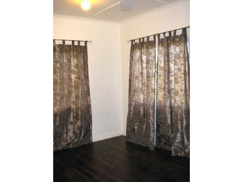 11 Upper Union Street, Deception Bay QLD 4508