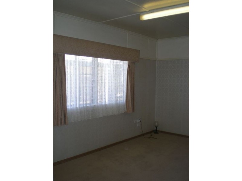 39 Greenup Street, Redcliffe QLD 4020