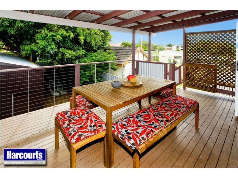 535 Oxley Avenue, Redcliffe QLD 4020