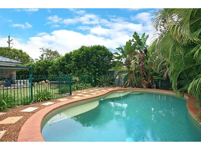 107 Eversleigh Road, Scarborough QLD 4020