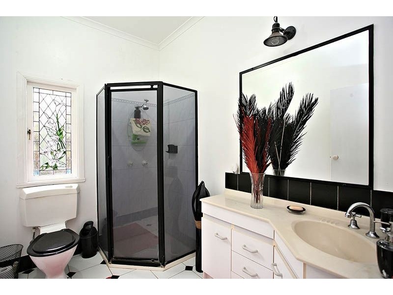 107 Eversleigh Road, Scarborough QLD 4020